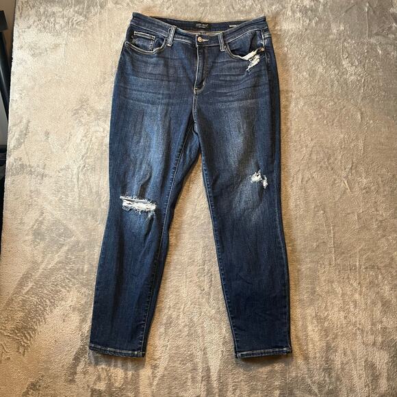 Judy Blue‎ High Waisted Boyfriend Fit Distressed Denim Blue Jeans Women's - Picture 1 of 8